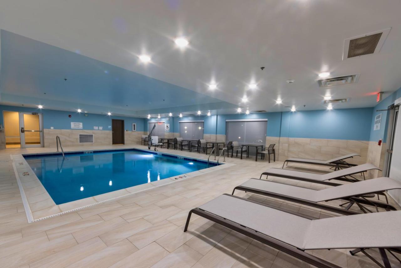 Holiday Inn Express & Suites - Harrisonburg University Area By Ihg Екстериор снимка