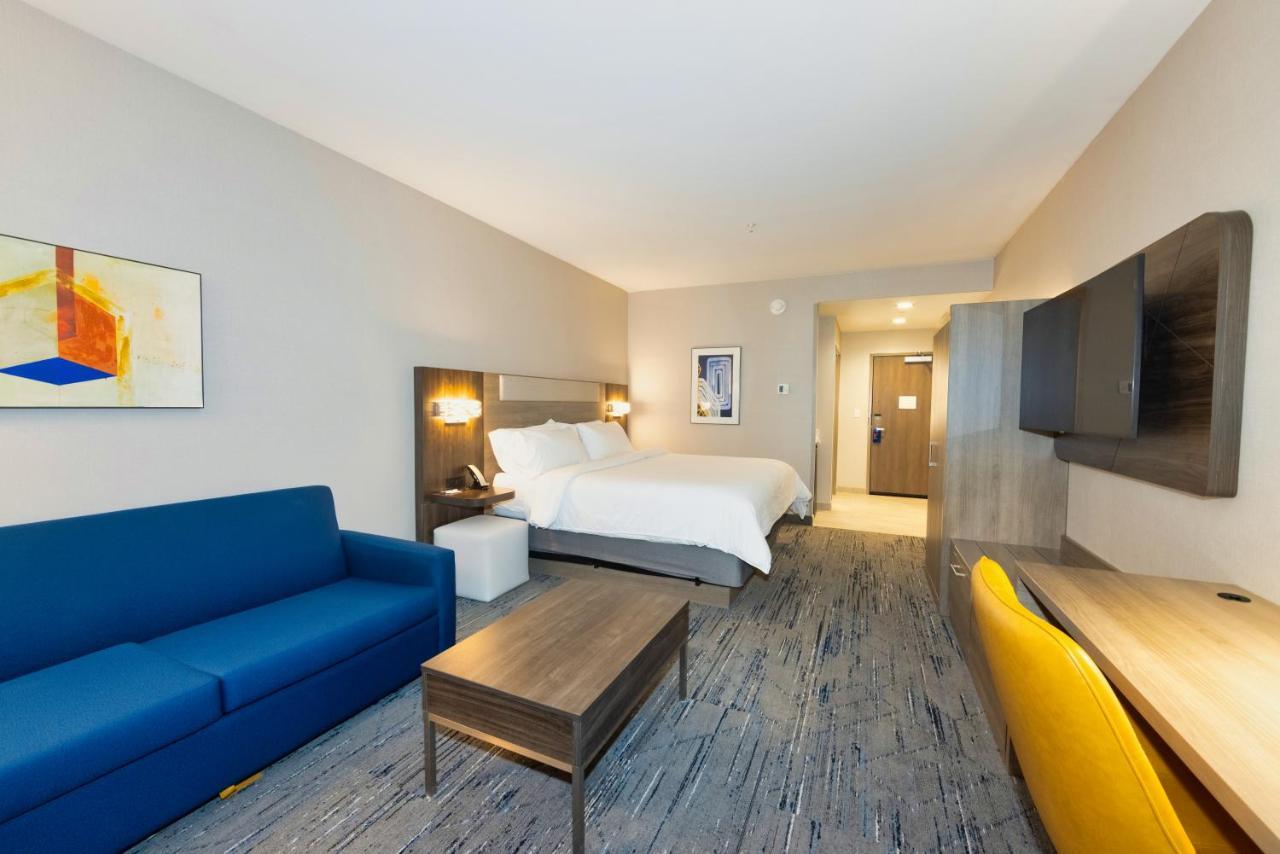 Holiday Inn Express & Suites - Harrisonburg University Area By Ihg Екстериор снимка
