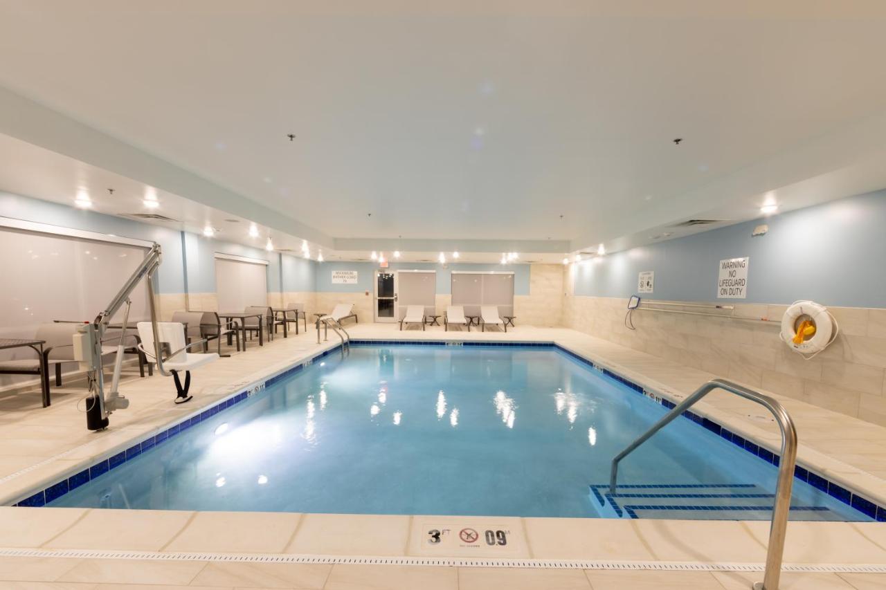 Holiday Inn Express & Suites - Harrisonburg University Area By Ihg Екстериор снимка