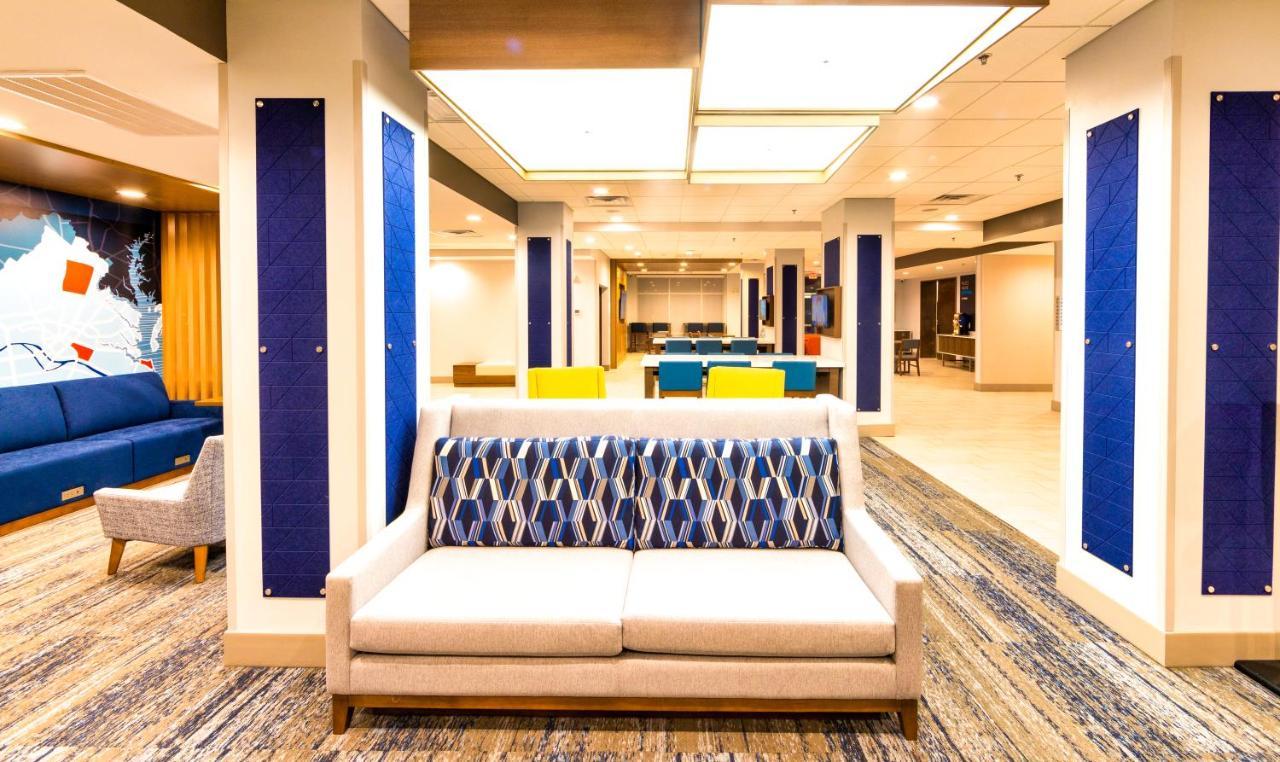 Holiday Inn Express & Suites - Harrisonburg University Area By Ihg Екстериор снимка