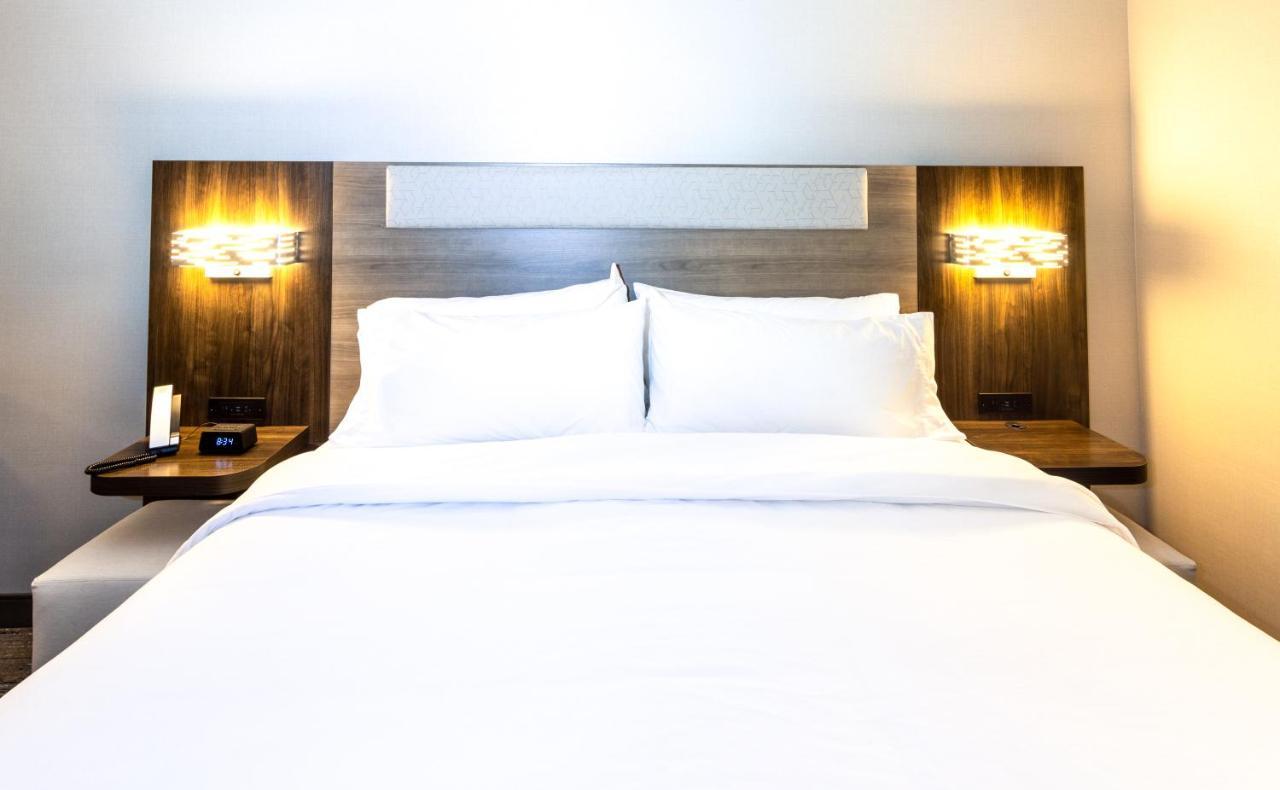 Holiday Inn Express & Suites - Harrisonburg University Area By Ihg Екстериор снимка